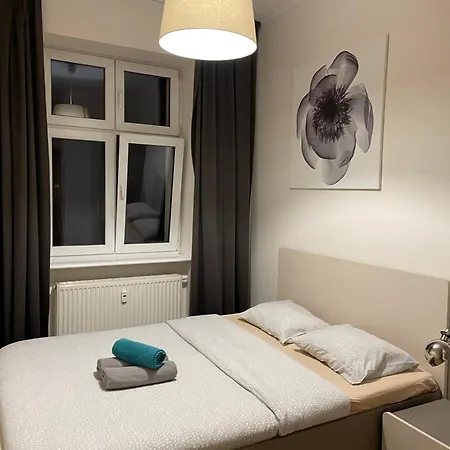 Miramar Studio&flats